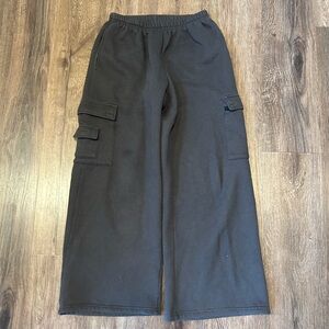 Edikted Grey Cargo Wide Leg Sweatpants